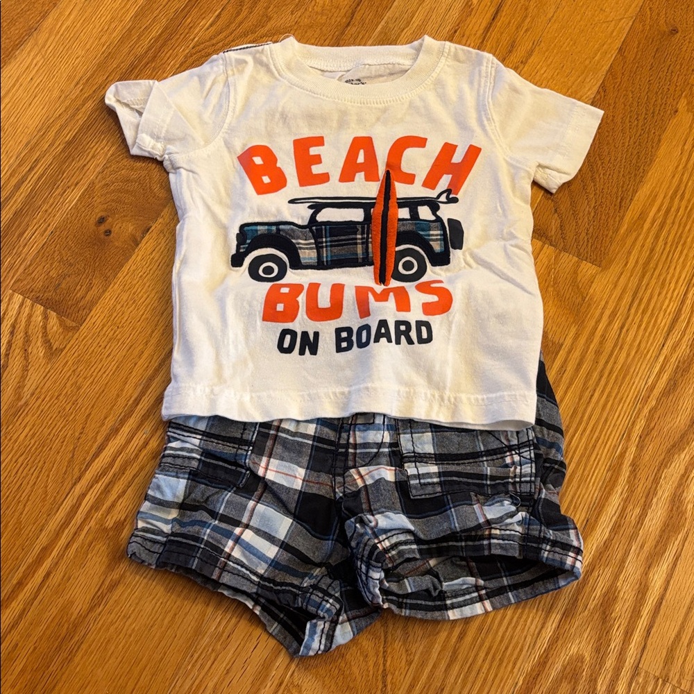 2 Piece Short Outfit (Shorts & Top) Size 6 Months